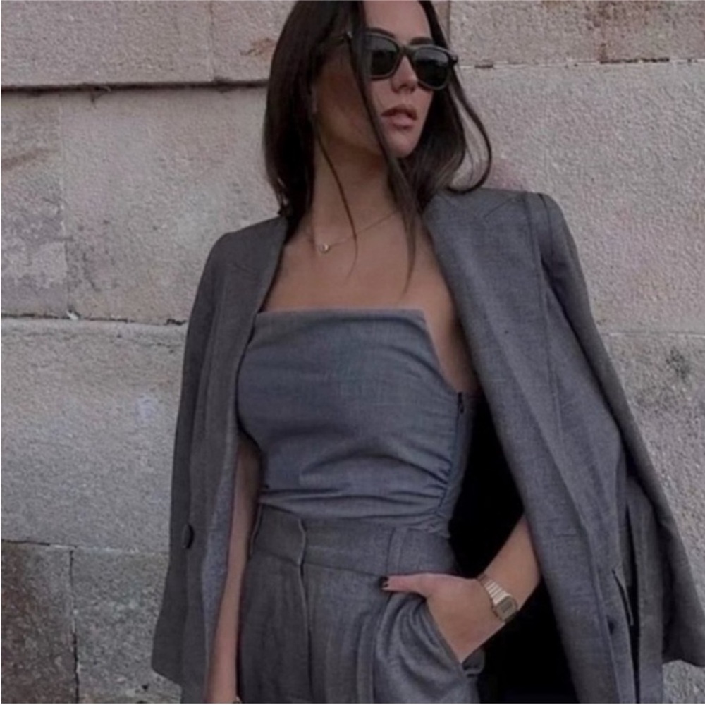 ❌SOLD❌ZARA NWOT Grey Strapless Bodysuit - Picture 1 of 4